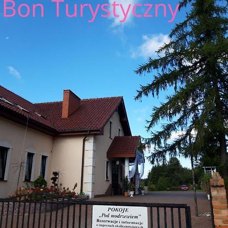 Bed and Breakfast Pensjonat Agroturystyczny Pod Modrzewiem Florczaki Exteriér fotografie