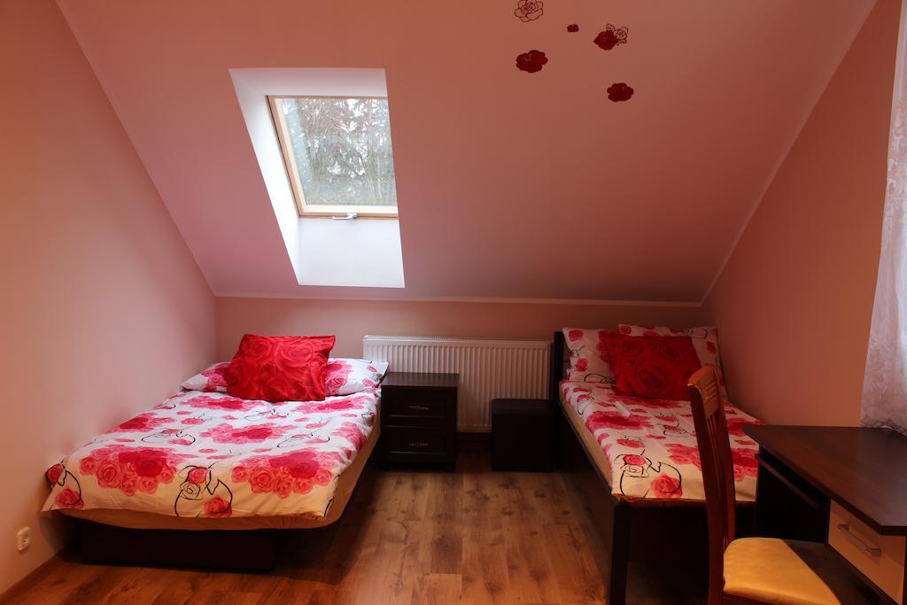 Bed and Breakfast Pensjonat Agroturystyczny Pod Modrzewiem Florczaki Exteriér fotografie