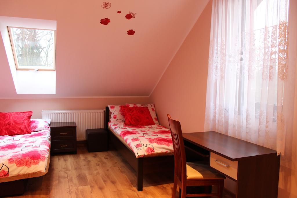 Bed and Breakfast Pensjonat Agroturystyczny Pod Modrzewiem Florczaki Pokoj fotografie